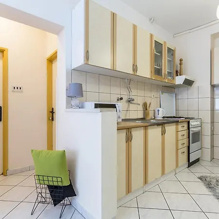 Stanici 3064c Daire
